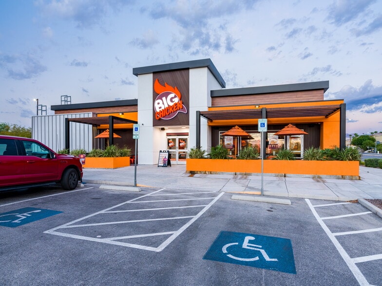 9595 W Tropicana Ave, Las Vegas, NV for lease - Building Photo - Image 2 of 18