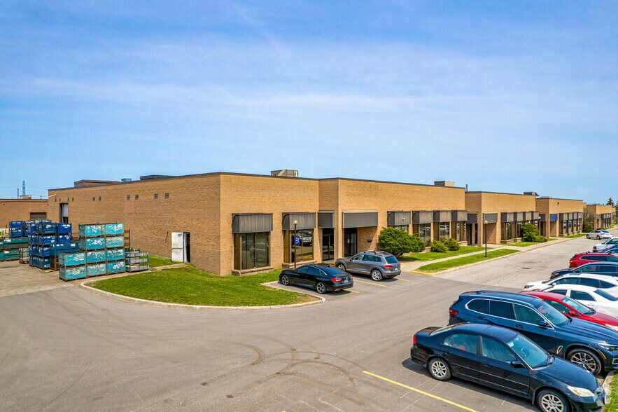 605 Middlefield Rd, Toronto, ON à louer - Photo du bâtiment - Image 3 de 4