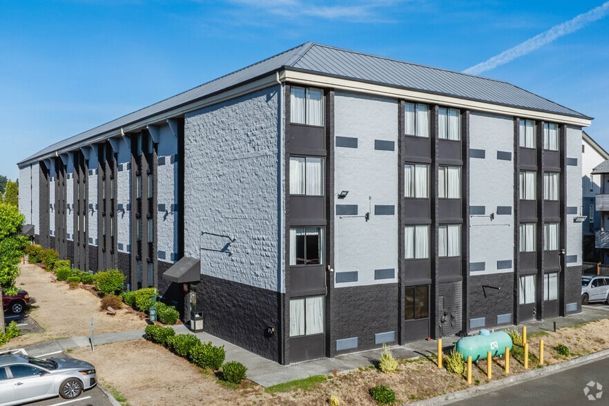 101 128th St SE, Everett, WA à vendre - Photo du bâtiment - Image 2 de 4