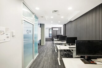 112 Majors Bay Rd, Concord for lease Interior Photo- Image 2 of 10