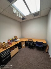 63140 Britta St, Bend, OR for lease Interior Photo- Image 2 of 7