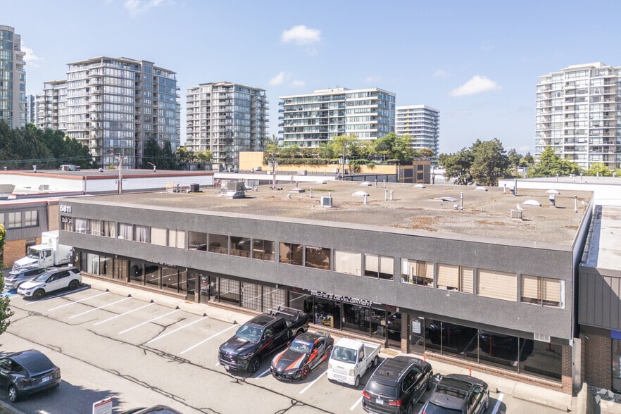 5811 Cedarbridge Way, Richmond, BC for lease - Building Photo - Image 2 of 3