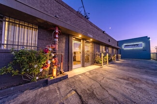 Plus de détails pour 7700 Densmore Ave, Van Nuys, CA - Bureau à louer