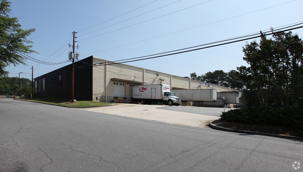 6440-6458 Dawson Blvd, Norcross, GA à louer - Photo du bâtiment - Image 3 de 5
