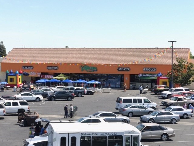 2445 Highway 46, Wasco, CA à louer - Photo du bâtiment - Image 3 de 14