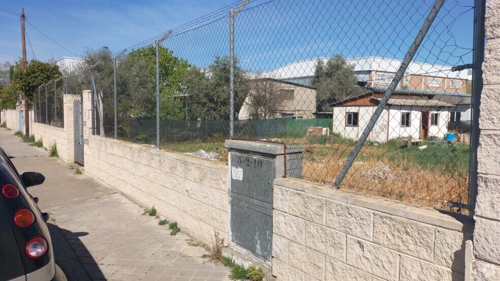 Land in Paracuellos de Jarama, Madrid for sale - Building Photo - Image 2 of 3