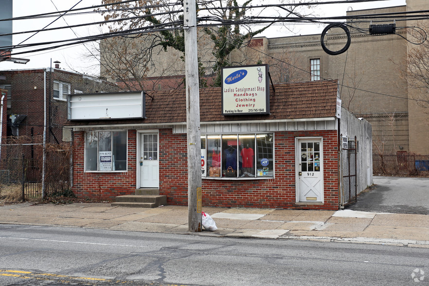 912 Cottman Ave, Philadelphia, PA à vendre - Photo principale - Image 1 de 1