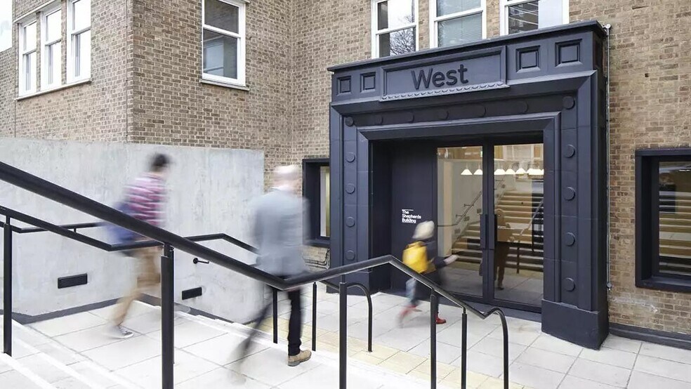 Rockley Rd, Londres à louer - Photo du bâtiment - Image 2 de 17