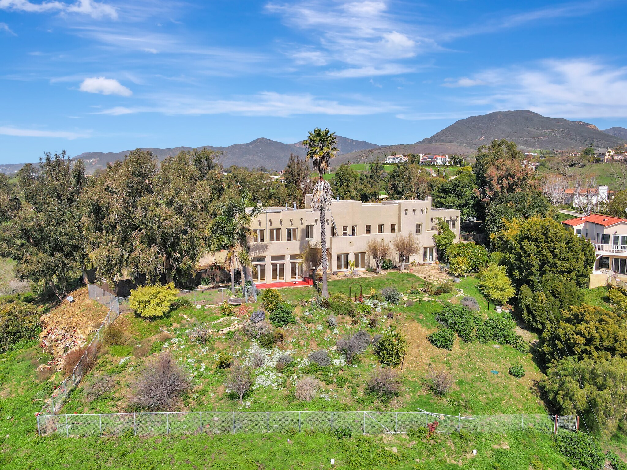 28811 Pacific Coast Hwy, Malibu, CA à vendre Photo du bâtiment- Image 1 de 1