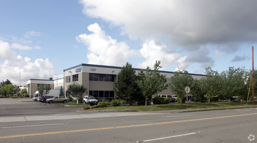 7327 S 228th St, Kent, WA à vendre - Photo du bâtiment - Image 2 de 2
