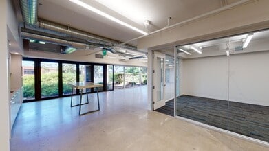 3333 N Torrey Pines Ct, La Jolla, CA for lease Interior Photo- Image 2 of 5