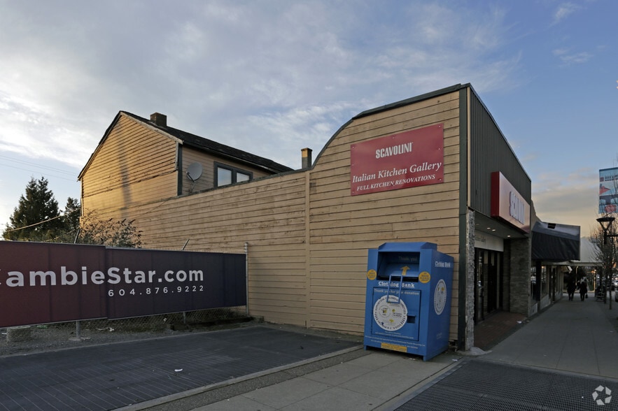 4033 Cambie St, Vancouver, BC for lease - Building Photo - Image 3 of 4