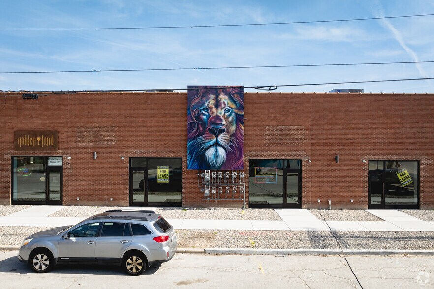 901-925 Summit St, Toledo, OH à louer - Photo du bâtiment - Image 3 de 9