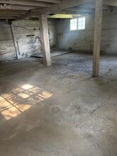 824 Highland Ave, Lancaster, PA for lease Interior Photo- Image 2 of 2