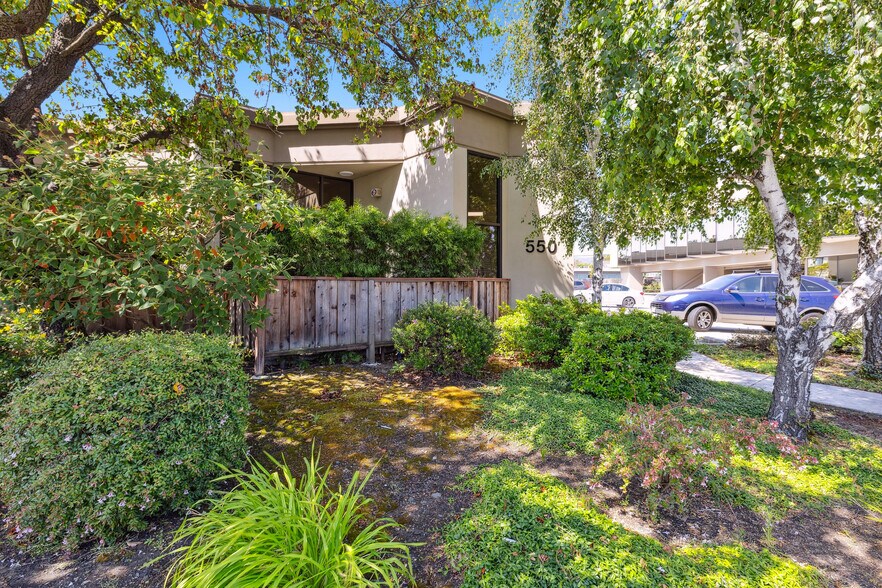 550 Price Ave, Redwood City, CA for sale - Building Photo - Image 2 of 70