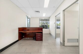 10 Moore St, Acacia Ridge for lease Interior Photo- Image 1 of 7