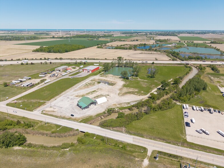 20600 Hwy 2, Tilbury, ON à vendre - Photo du bâtiment - Image 3 de 29