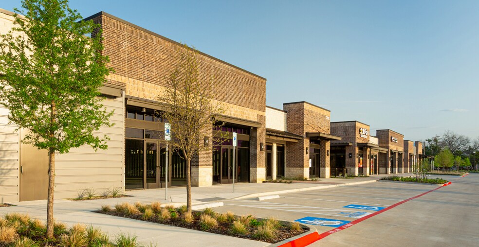2801 McKinney St, Melissa, TX à louer - Photo du bâtiment - Image 1 de 6