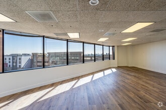 11845 W Olympic Blvd, Los Angeles, CA à louer Photo du bâtiment- Image 2 de 6