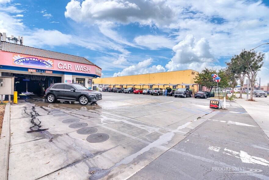 8845 E Imperial Hwy, Downey, CA à vendre - Photo du bâtiment - Image 3 de 9