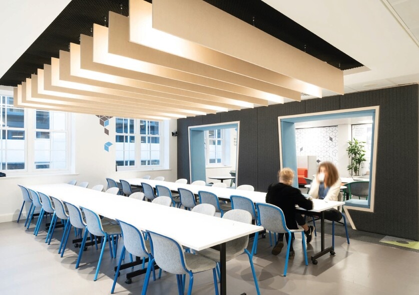 4 Matthew Parker St, London for lease - Building Photo - Image 2 of 5