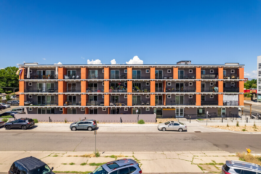 4600 W Colfax Ave, Denver, CO for lease - Building Photo - Image 3 of 11