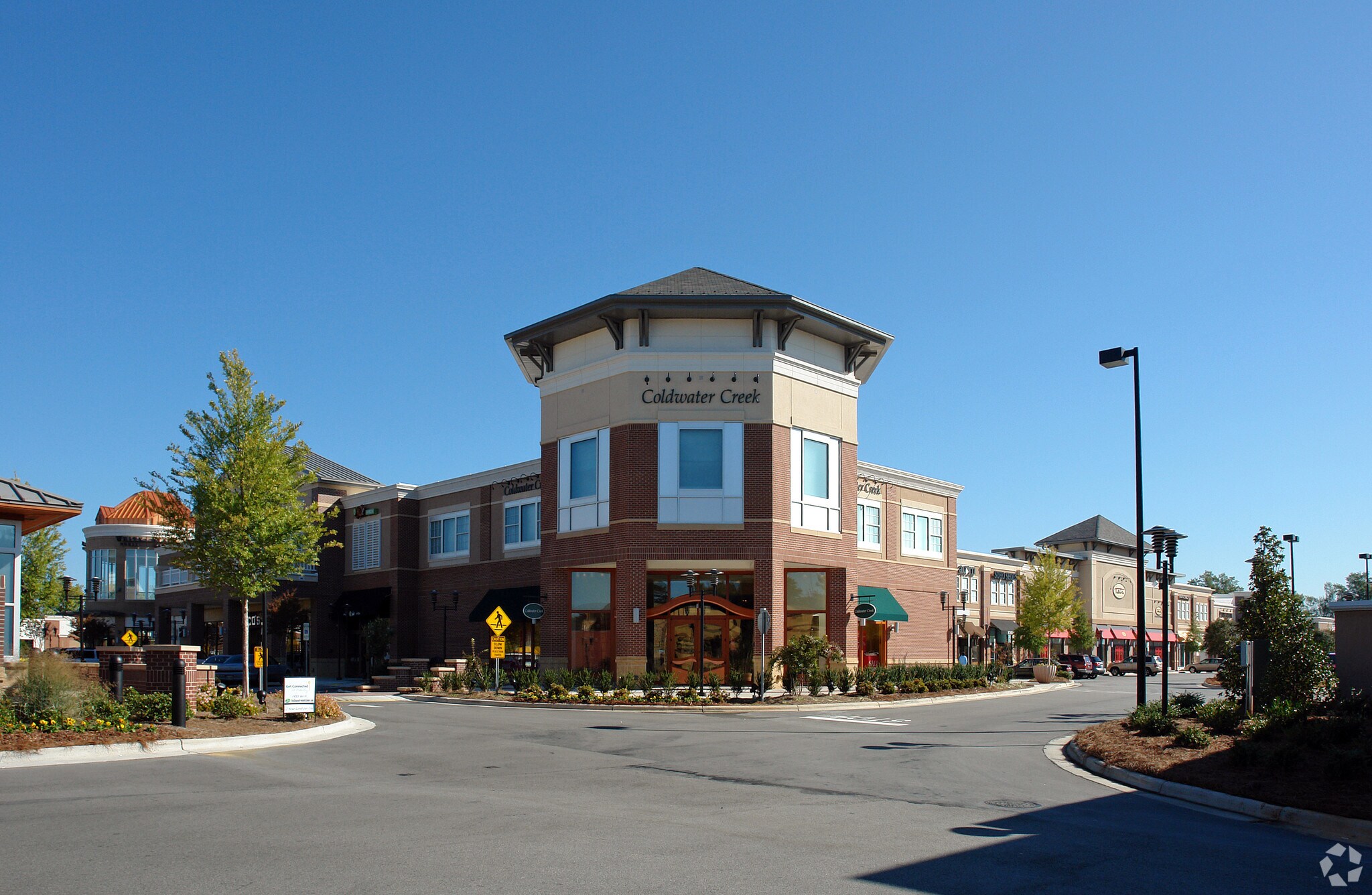3326-3350 W Friendly Center, Greensboro, NC for sale Building Photo- Image 1 of 1