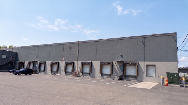 More details for 1375-1405 Boul Hymus, Dorval, QC - Industrial for Lease