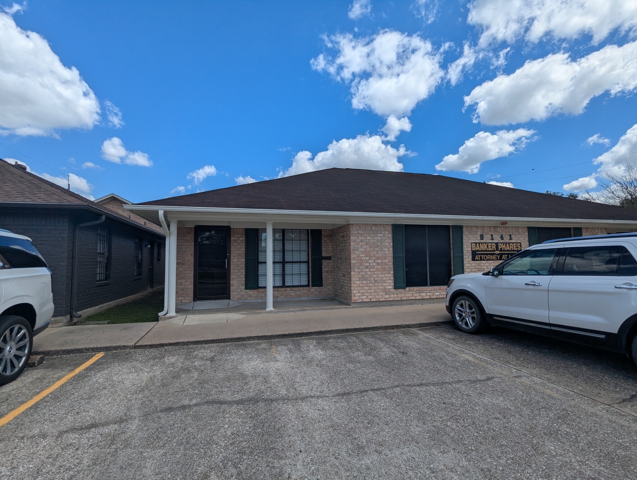 8141 Gladys Ave, Beaumont, TX for lease Primary Photo- Image 1 of 17