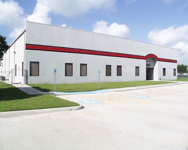 More details for 10511 Fallstone Rd, Houston, TX - Industrial for Lease