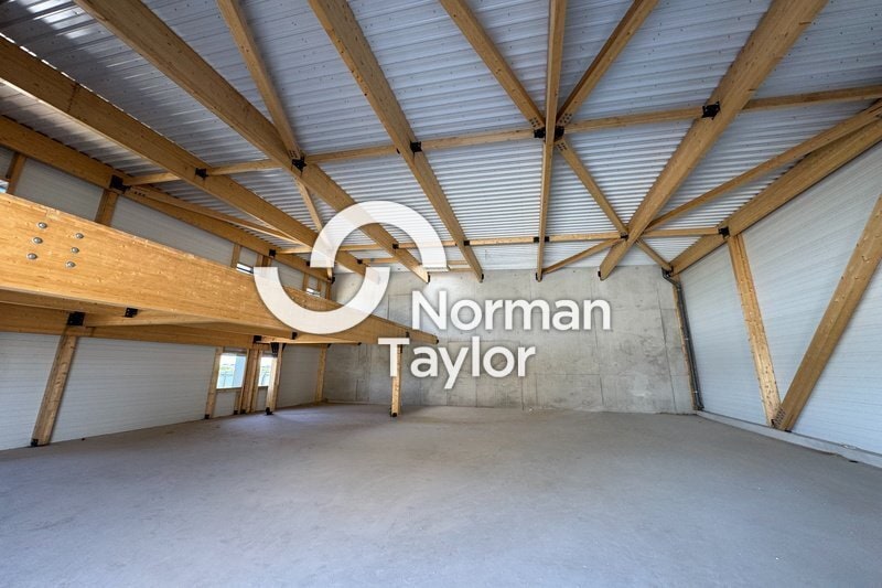 Flex in Montpellier for sale - Interior Photo - Image 1 of 14