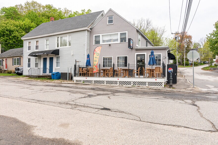 65 Henry Law Ave, Dover, NH à vendre - Photo du bâtiment - Image 2 de 25