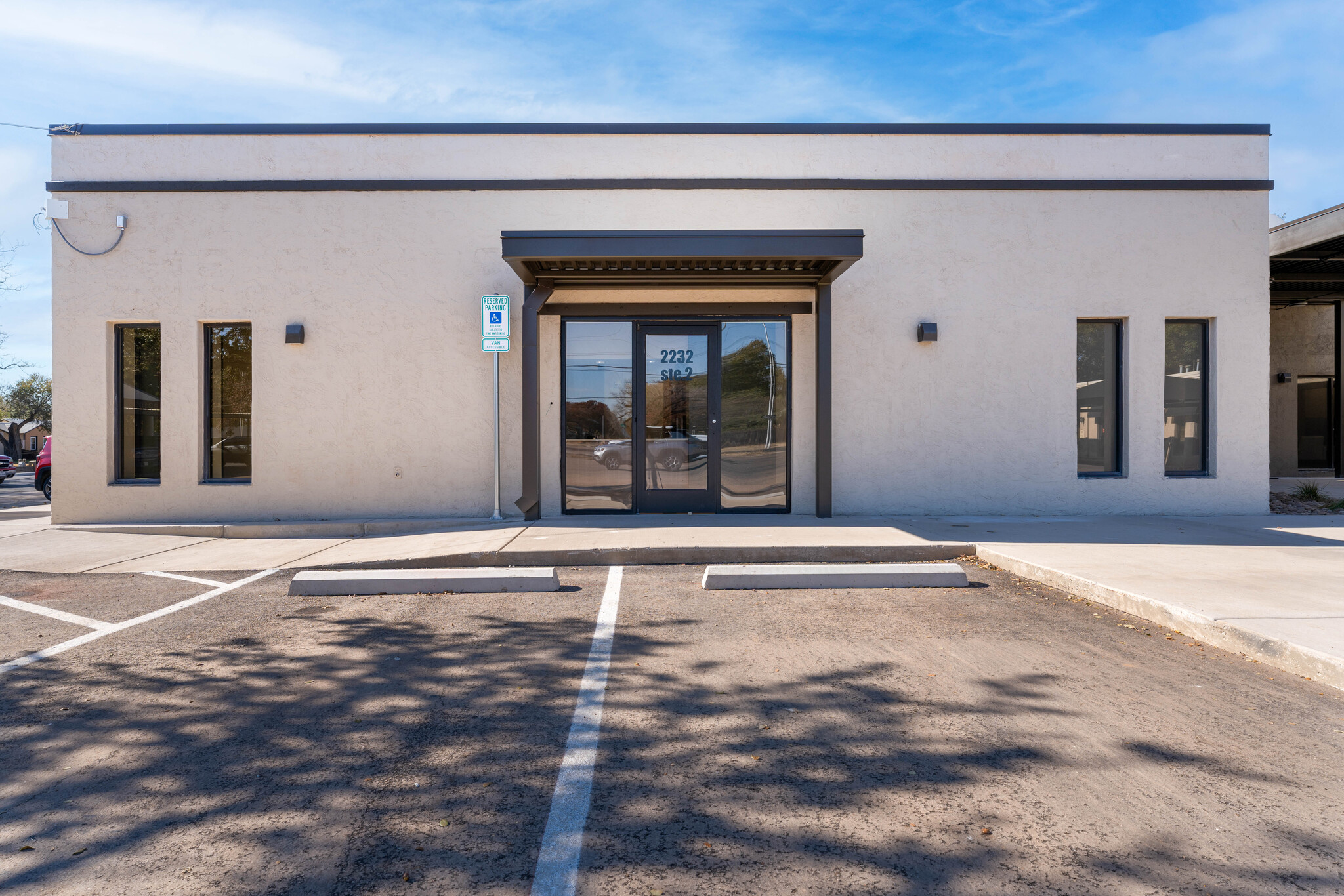 2232 Indiana Ave, Lubbock, TX for lease Building Photo- Image 1 of 21