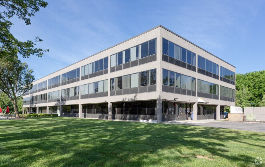800 Lanidex Plz, Parsippany, NJ for lease - Building Photo - Image 3 of 6