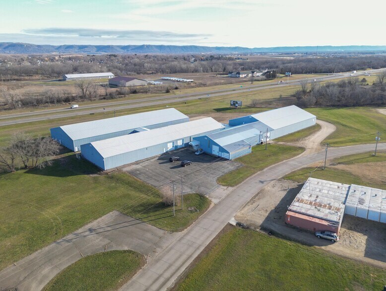 170 Industrial Ct, Wabasha, MN à louer - Photo du bâtiment - Image 2 de 14