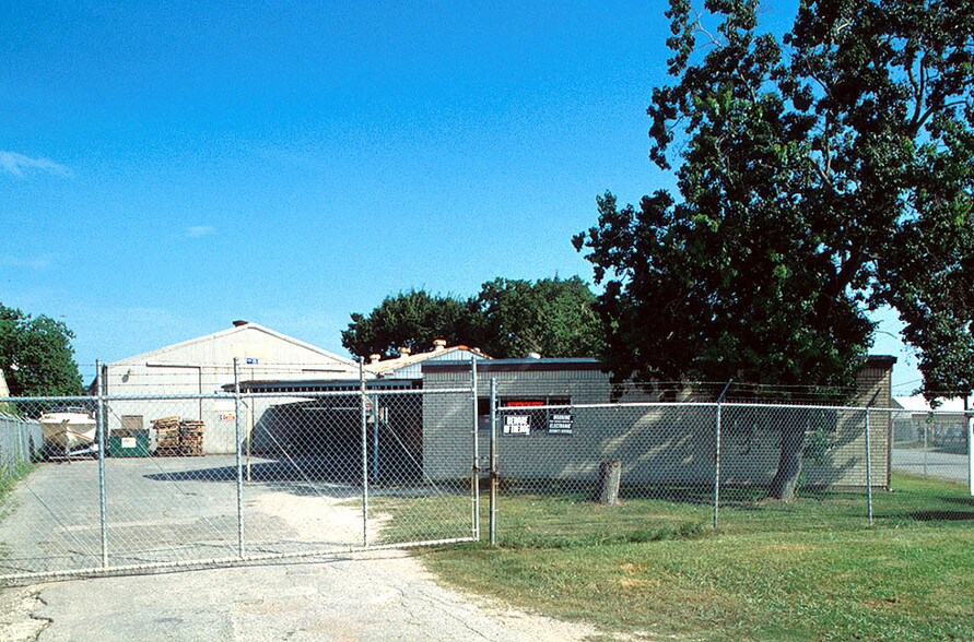 6451 Rupley Circle Dr, Houston, TX à vendre - Photo du bâtiment - Image 2 de 4