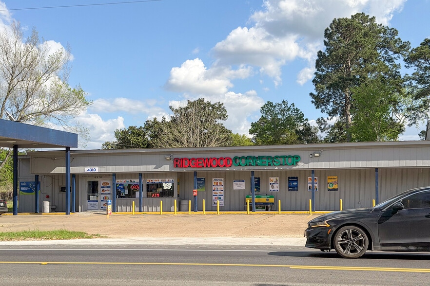4310 N Main St, Liberty, TX for sale - Building Photo - Image 3 of 5
