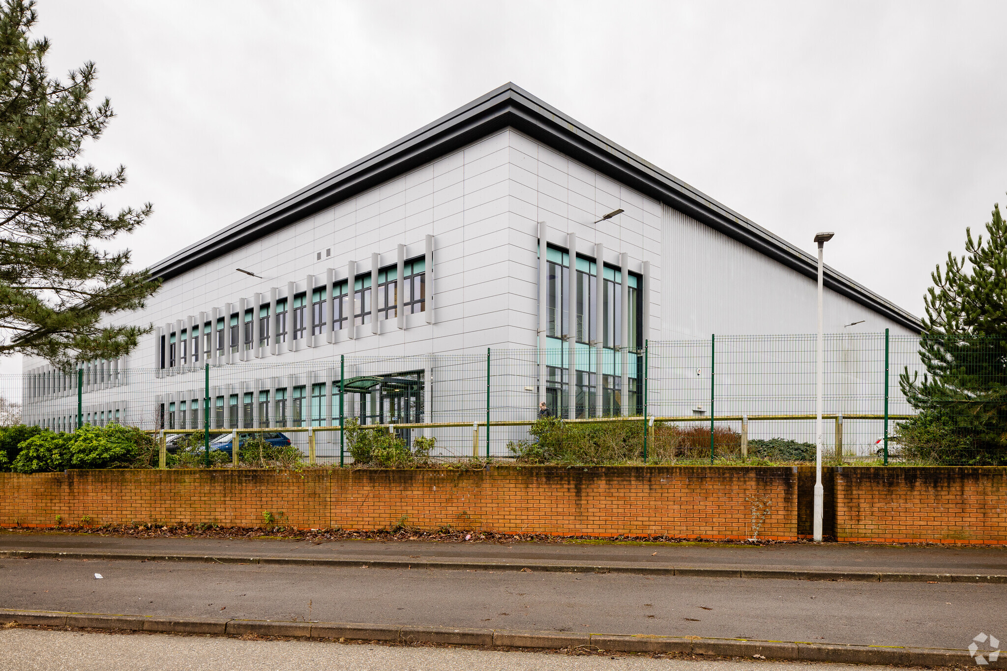 Lovelace Rd, Bracknell à vendre Photo principale- Image 1 de 1