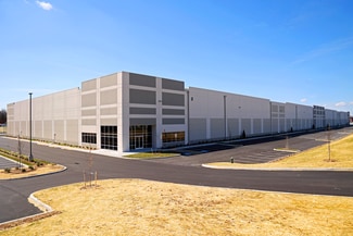 Plus de détails pour 2 Western Maryland Pky, Hagerstown, MD - Industriel à louer