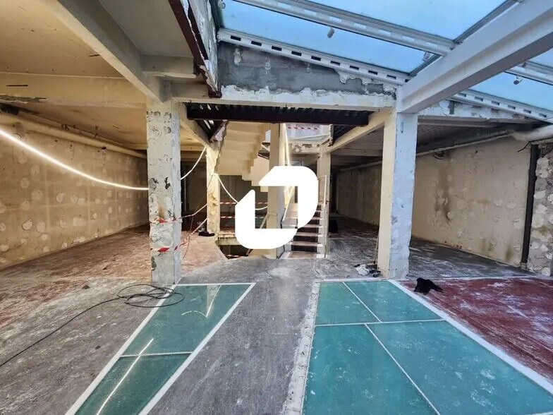 Bureau dans Paris à vendre - Photo intérieure - Image 1 de 16