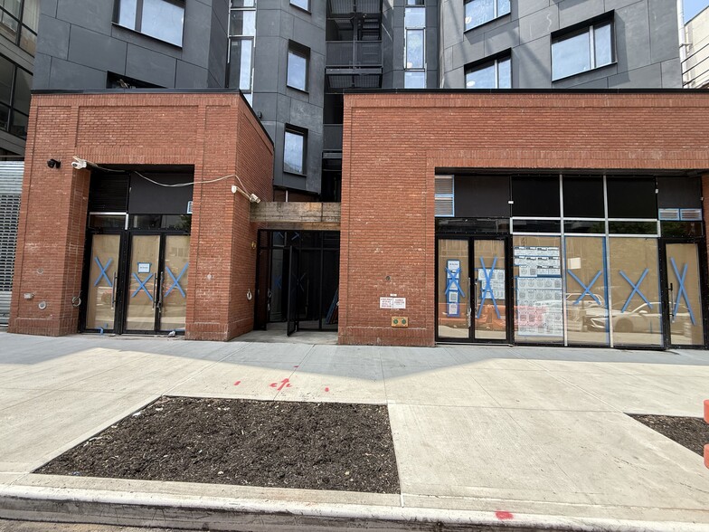 80 Ainslie St, Brooklyn, NY à louer - Photo du bâtiment - Image 1 de 8