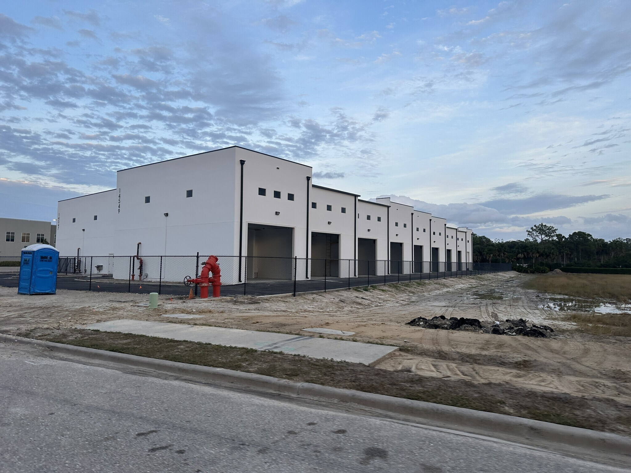 15547 Global Pkwy., Fort Myers, FL à vendre Photo du bâtiment- Image 1 de 8