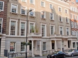 24 Brooks Mews, Londres à louer - Photo du bâtiment - Image 3 de 4