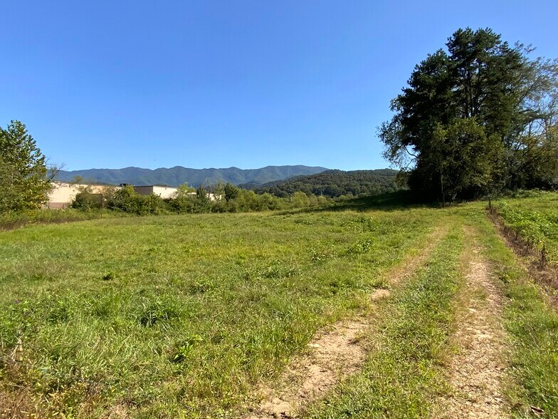 3480 Airport Rd, Marble, NC à vendre - Photo du bâtiment - Image 3 de 18