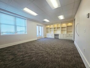105 E Center St, Mebane, NC for lease Interior Photo- Image 1 of 28