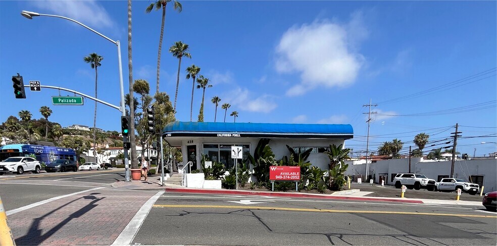 438 N El Camino Real, San Clemente, CA à vendre - Photo du bâtiment - Image 3 de 15
