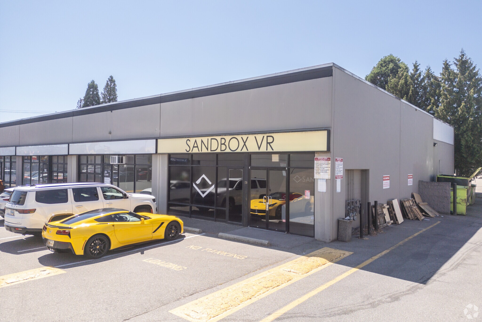 12571 Bridgeport Rd, Richmond, BC for sale Primary Photo- Image 1 of 1