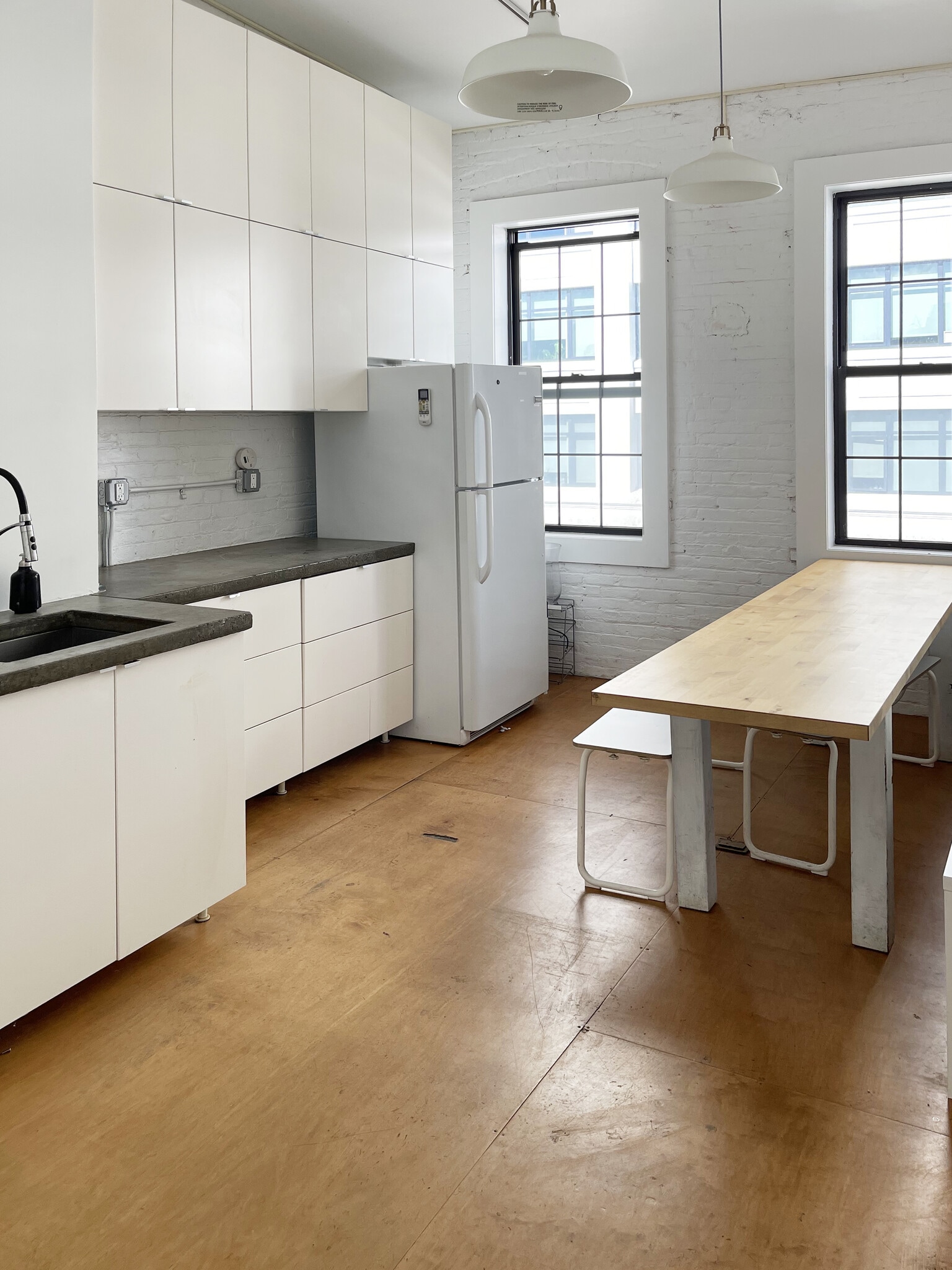 28 Marcy Ave, Brooklyn, NY for lease Interior Photo- Image 1 of 3