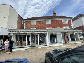 66-66B High St, Tenterden KEN - Services immobiliers commerciaux