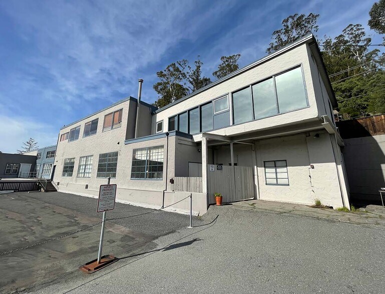 110-112 Spaulding St, San Anselmo, CA à louer - Photo du bâtiment - Image 2 de 6